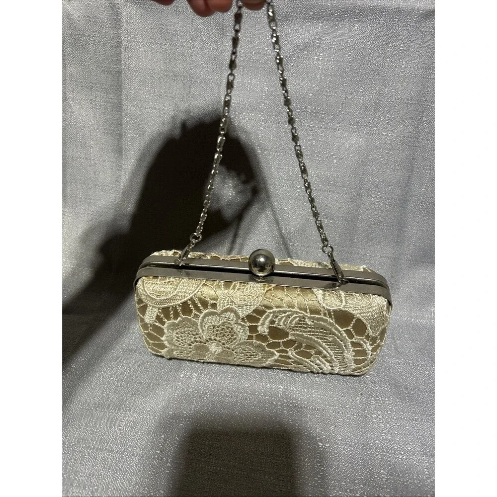 Vintage Vibes Lace Bride Handbag‎ Beige Cream Evening Clutch Floral